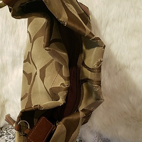 Authentic Coach Purse - Picture 4 of 8